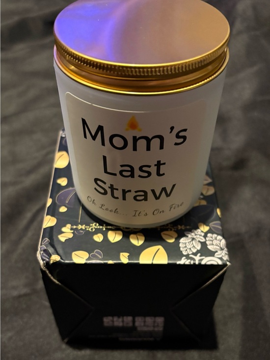 Other - Mom's Last Straw Lavender Scented Candle in Gift Box - NEW